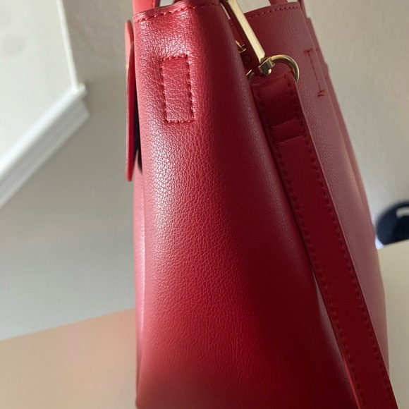 Sanrio Hello Kitty Red tote bag tartan check ribbon PU leather (rare) - Picture 6 of 13